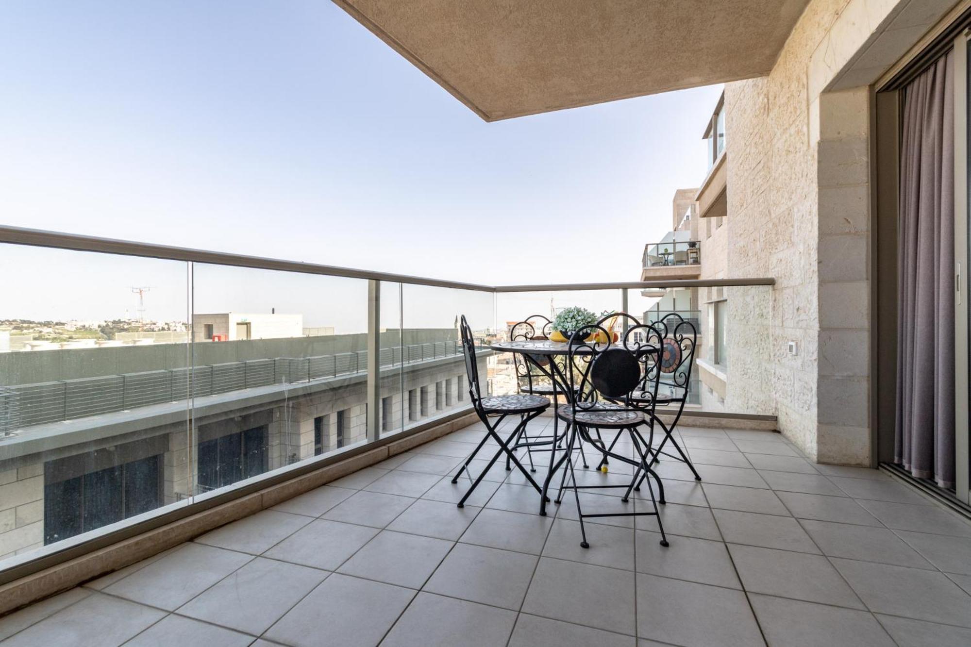 Isrentals Haneviim - Aparthotel In City Center Jérusalem Extérieur photo